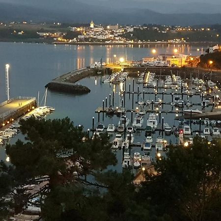 Apartamentos Shalom Ribadeo Εξωτερικό φωτογραφία